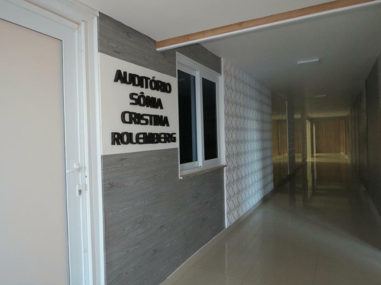 Hotel Farol Plaza 3*